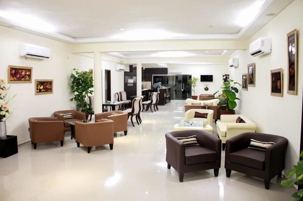 فندق Grand Enclave لاهور المظهر الخارجي الصورة